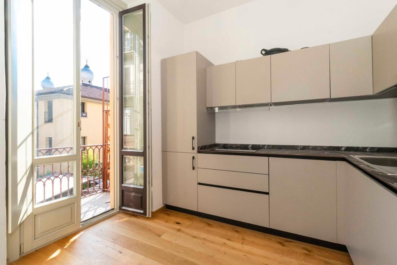 Corso Vittorio & Porta Nuova Modern Flat Apartment *