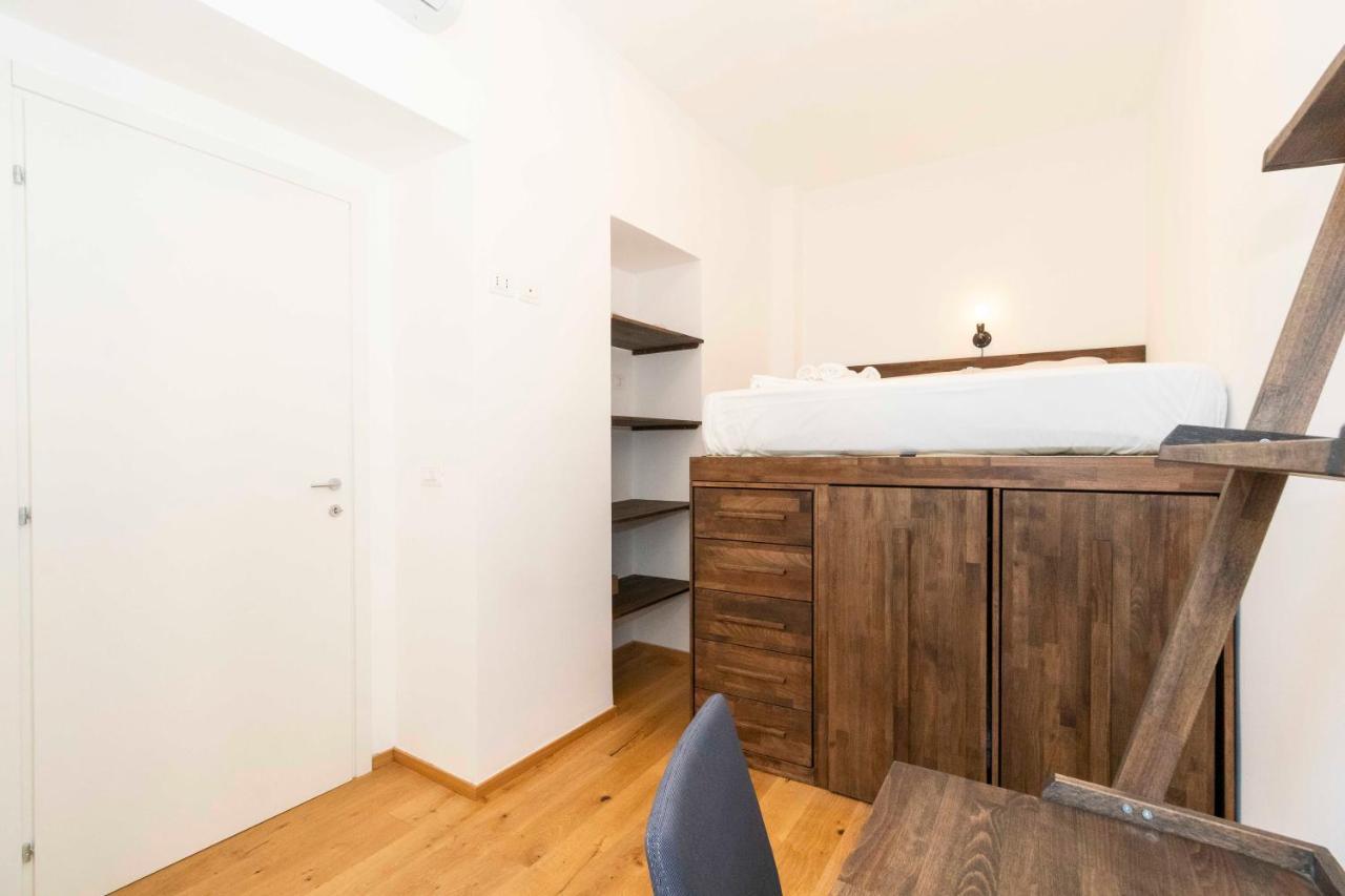 Corso Vittorio & Porta Nuova Modern Flat Apartment Turin